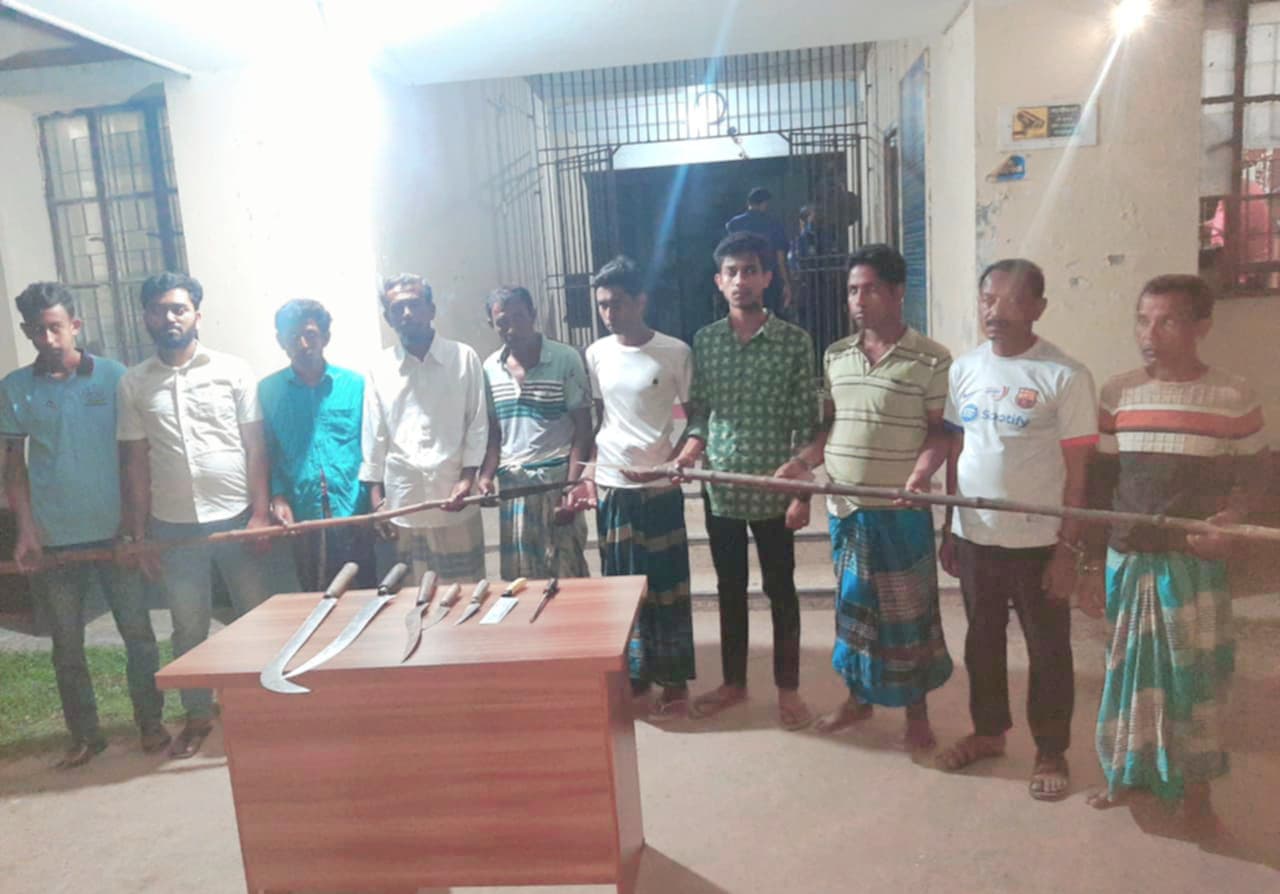 ঈশ্বরগঞ্জে জমি নিয়ে সংঘর্ষ, গ্রেপ্তার ১০
