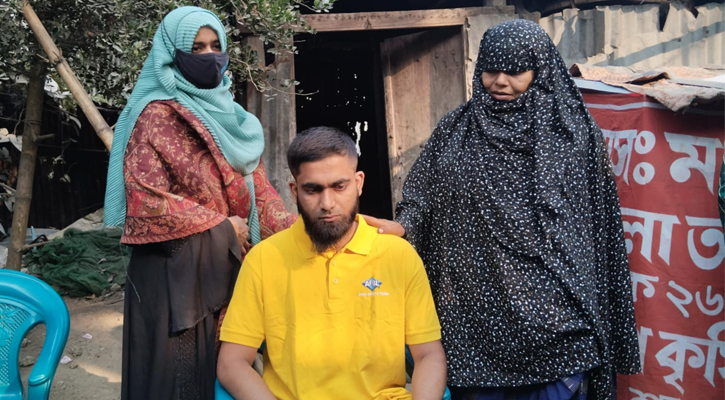 ‘র‍্যাব পরিচয়ে তুলে নিয়ে পরে আমাকে ভারতে পাঠিয়ে দেয়’