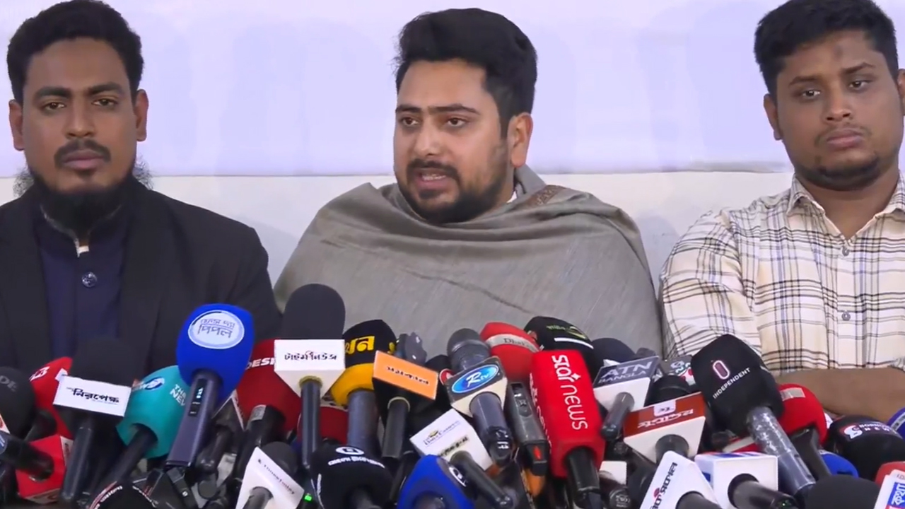 জোটে যাওয়ার আনুষ্ঠানিক ঘোষণা দিলেন নাহিদ