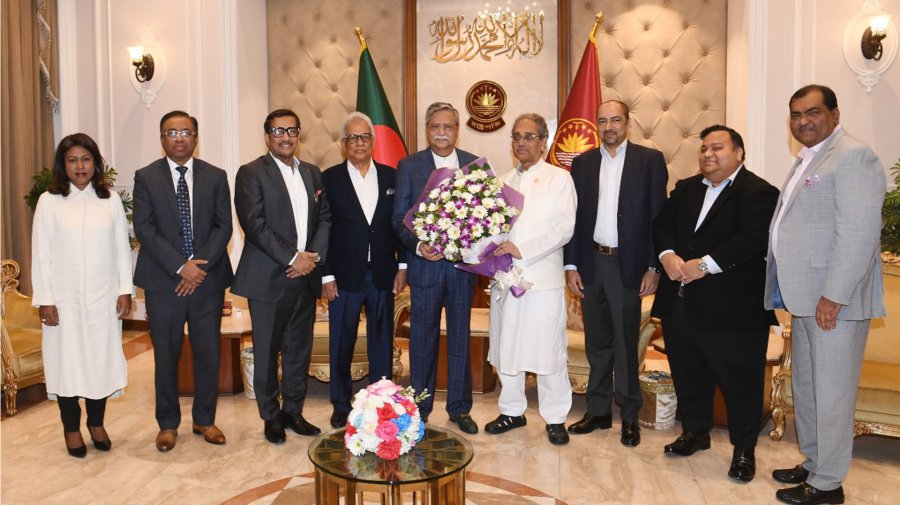 রাষ্ট্রপতির সঙ্গে বেসরকারি বিশ্ববিদ্যালয় সমিতির সৌজন্য সাক্ষাৎ