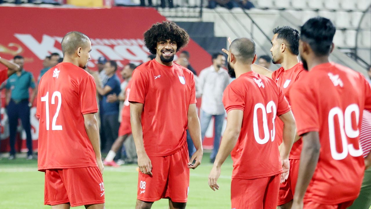 ভারতের বিপক্ষে একাদশে অভিষিক্ত হামজার, নেই জামাল ভূঁইয়া