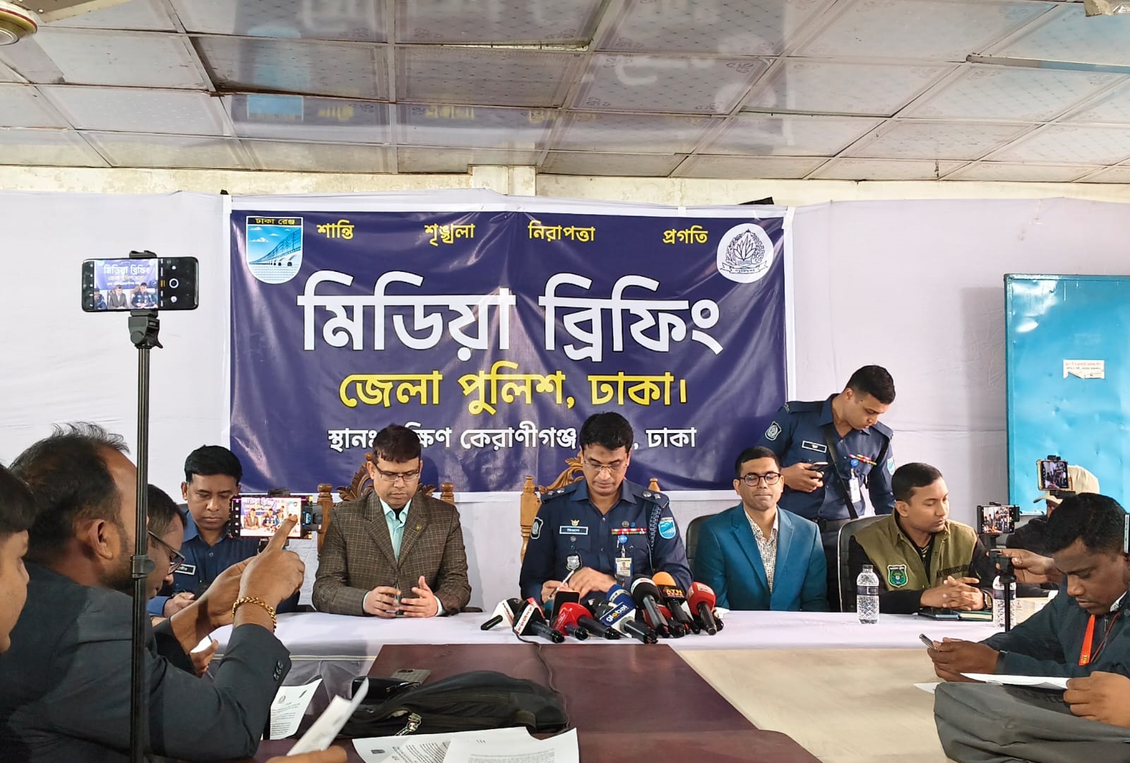 কেরানীগঞ্জে মাদ্রাসায় বিস্ফোরণের ঘটনায় ৩ নারী গ্রেপ্তার