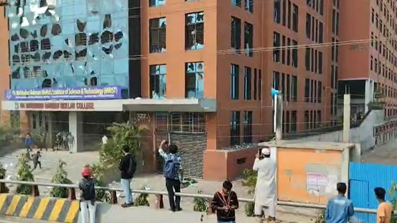 তিন কলেজের সংঘর্ষ: ৩ জন নিহতের বিবৃতি ভুল ছিল