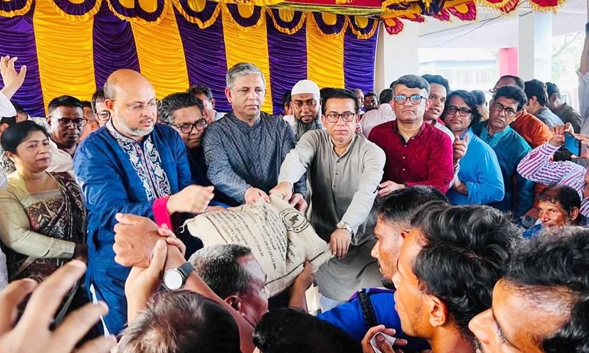 দুর্যোগে আওয়ামী লীগ সব সময় মানুষের পাশে ছিল : নাসিম