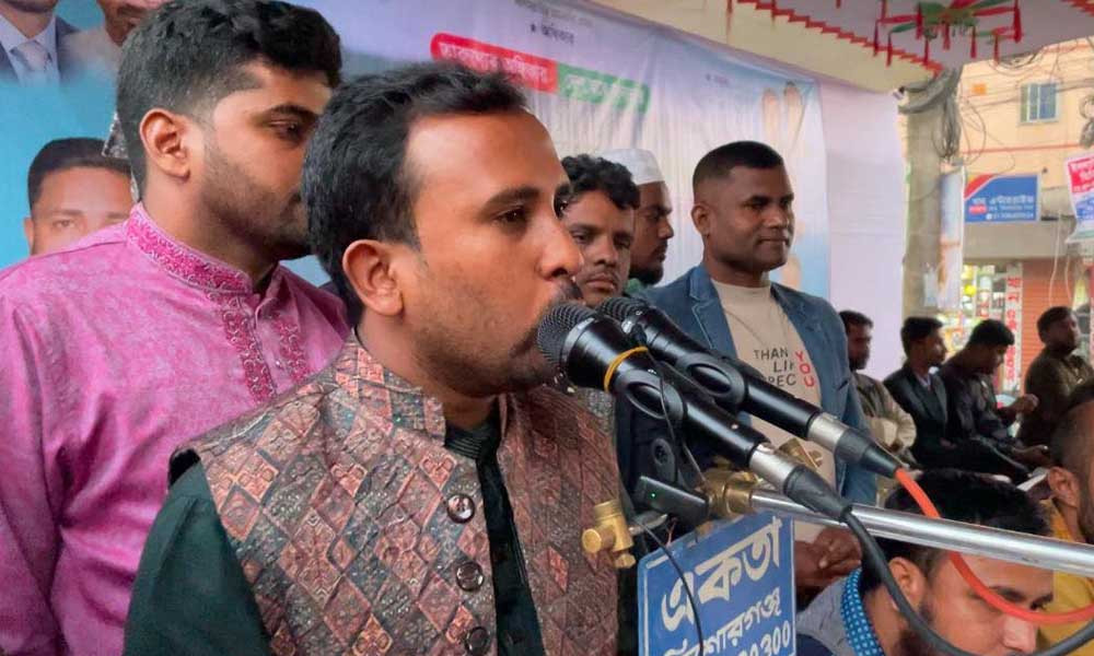 ক্ষমতায় যাওয়ার আগেই বিএনপি চাঁদাবাজি শুরু করেছে : হানিফ
