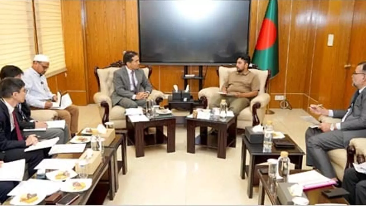 সরকারের প্রধান লক্ষ্য বেকারত্ব হ্রাস: উপদেষ্টা নাহিদ