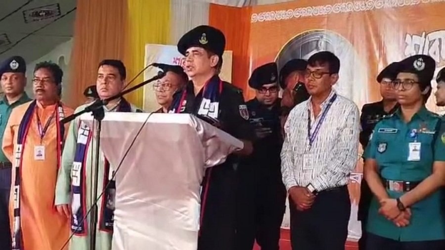 পূজার নিরাপত্তায় সারাদেশে ২৪ ঘণ্টা সতর্ক দৃষ্টি রাখছে র‌্যাব: ডিজি