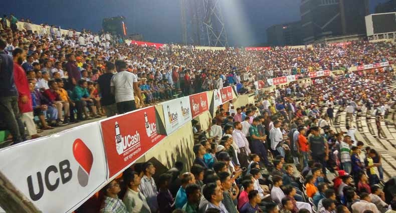 বাংলাদেশের ‘ভাড়াটে' সমর্থকদের কথা