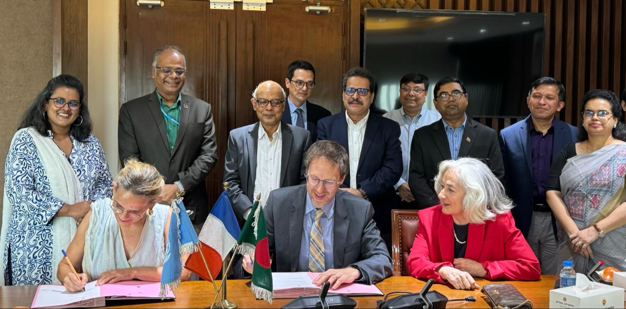 বাংলাদেশে জলবায়ু সহনশীলতা জোরদারে ইউএনডিপির সঙ্গে ফ্রান্সের চুক্তি