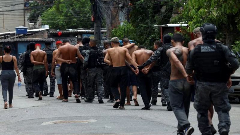 ব্রাজিলে মাদকচক্র দমনে অভিযান, নিহত ৬৪