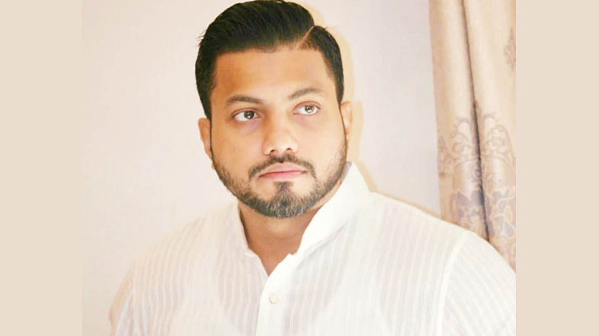 ইশরাক হোসেনকে শপথ না পড়াতে আইনি নোটিশ