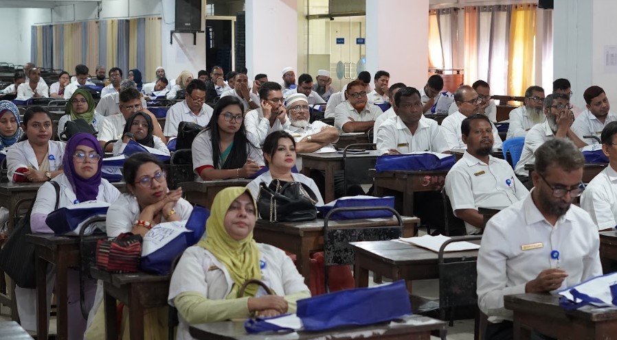 ‘প্রযুক্তি-এআইয়ের দখলে কর্মক্ষেত্র , নতুন বাস্তবতায় প্রস্তুতি নিতে হবে শিক্ষার্থীদের’