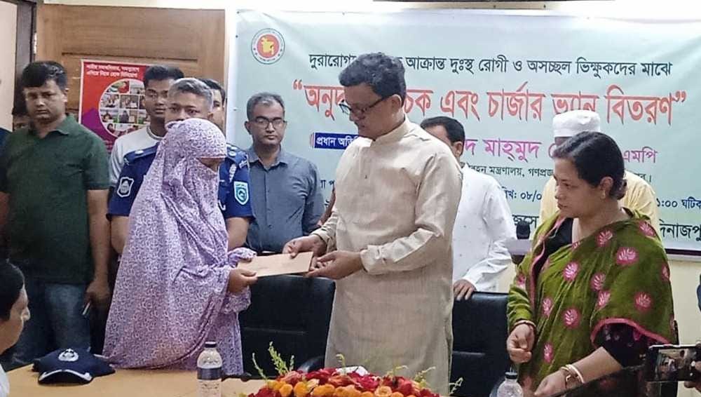 প্রধানমন্ত্রী শেখ হাসিনা মানবিকতার উজ্জ্বল দৃষ্টান্ত : নৌ প্রতিমন্ত্রী