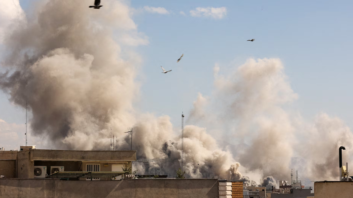 ৭ম দিনে ইরান যুদ্ধ: মধ্যপ্রাচ্য, আমেরিকা, ইউরোপ— কোথায় কী ঘটছে