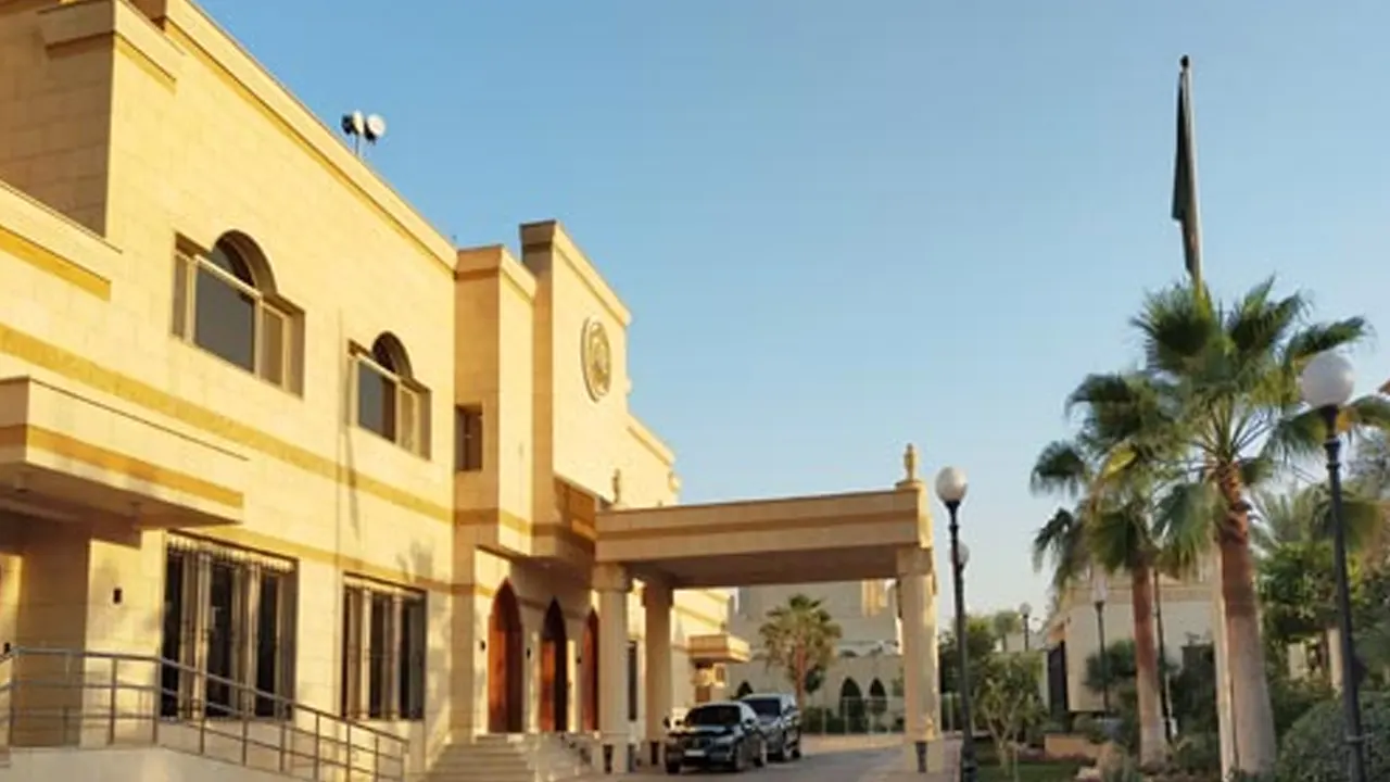 সৌদিতে অবস্থানরত বাংলাদেশিদের জন্য জরুরি সতর্কতা