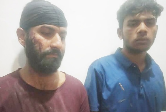 শার্শায় ছুরিকাঘাত করে ৮ লাখ টাকা ছিনতাই, আটক ৪