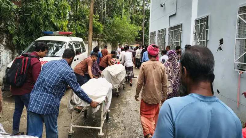সিলেটে ট্রাক-পিকআপের মুখোমুখি সংঘর্ষ, নারীসহ নিহত ৮
