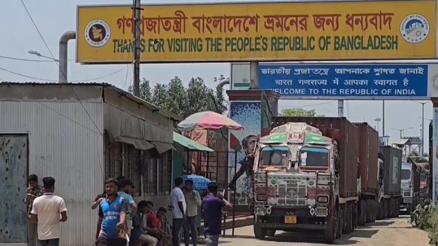 ভারত থেকে এলো আরও ৬ ট্রাক চাল