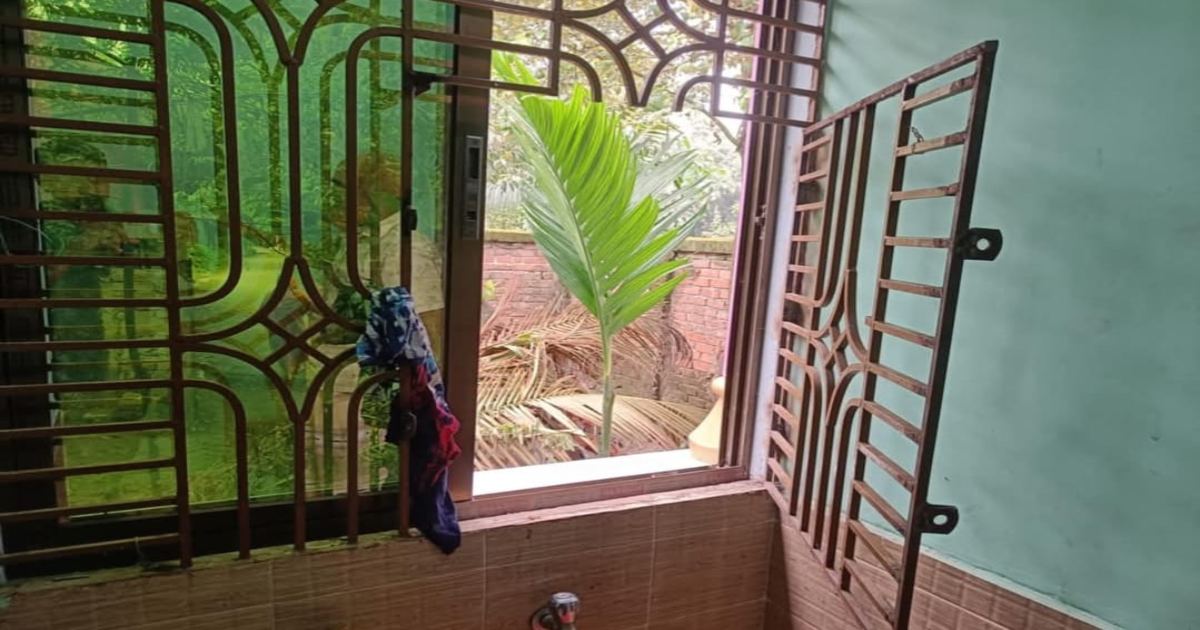 জয়পুরহাটে শিক্ষক দম্পতির বাড়িতে দুর্ধর্ষ ডাকাতি