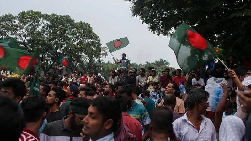 ভোটের আগে জোট, পর্দার আড়ালে ‘আন্ডারস্ট্যান্ডিং’