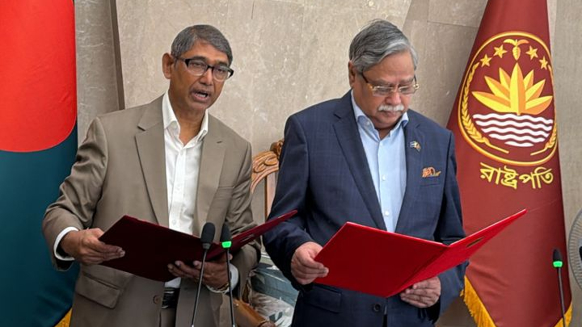 মন্ত্রিসভায় যুক্ত হলেন আহমদ আযম খান