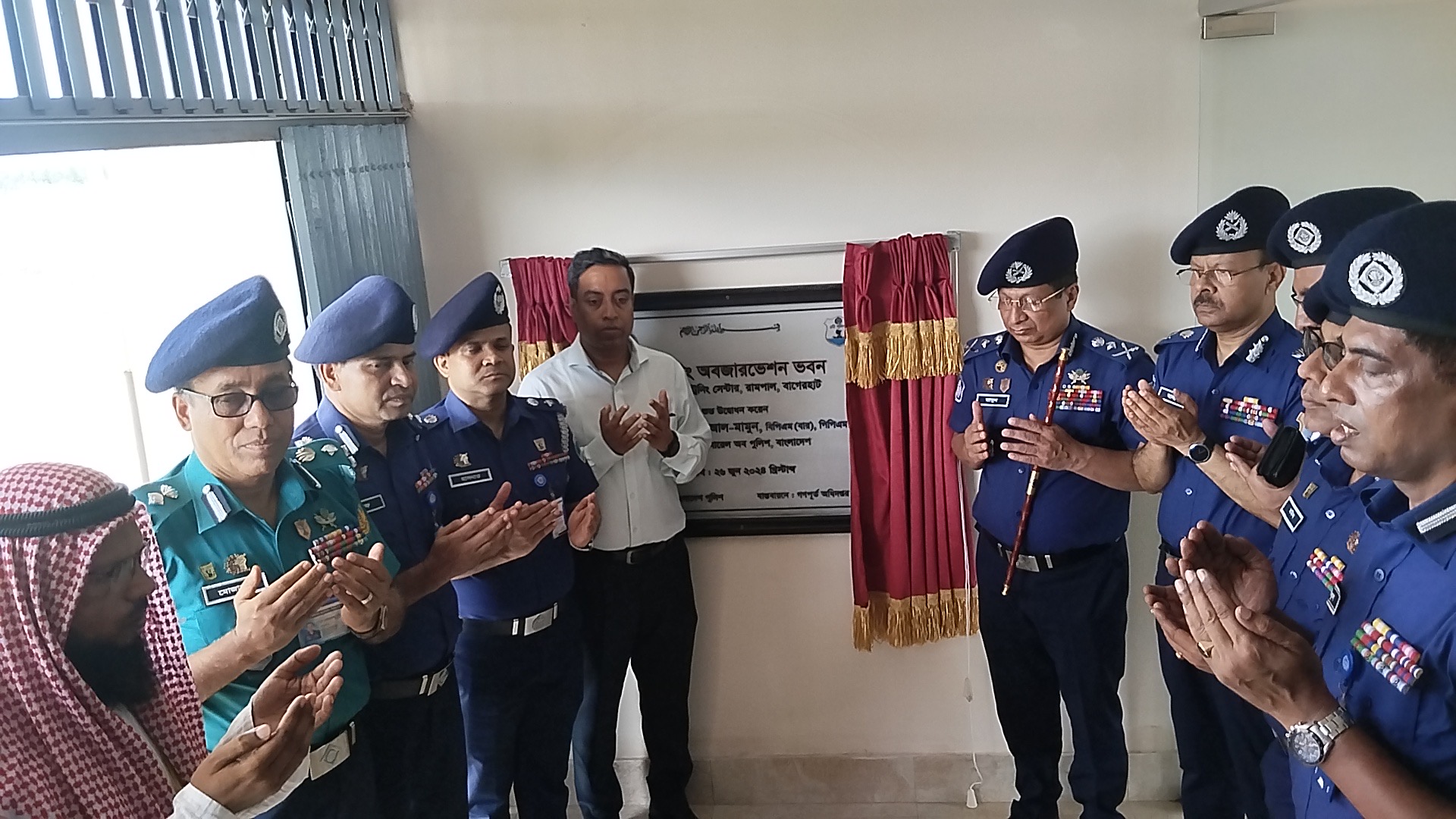রামপালে  নৌপুলিশ ট্রেনিং একাডেমির ভবন উদ্বোধন