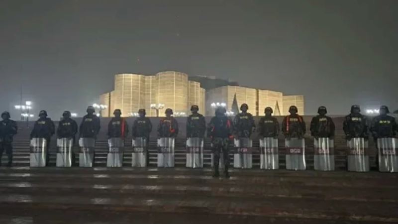 সংসদ ভবন–জিয়া উদ্যানে বিজিবি মোতায়েন