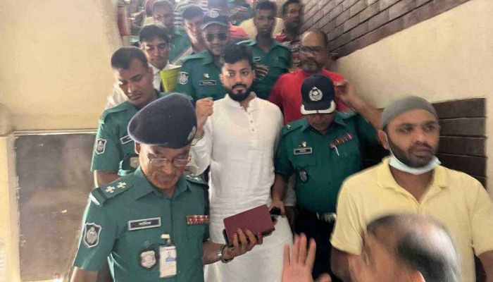 কারাগারে ইশরাক হোসেন