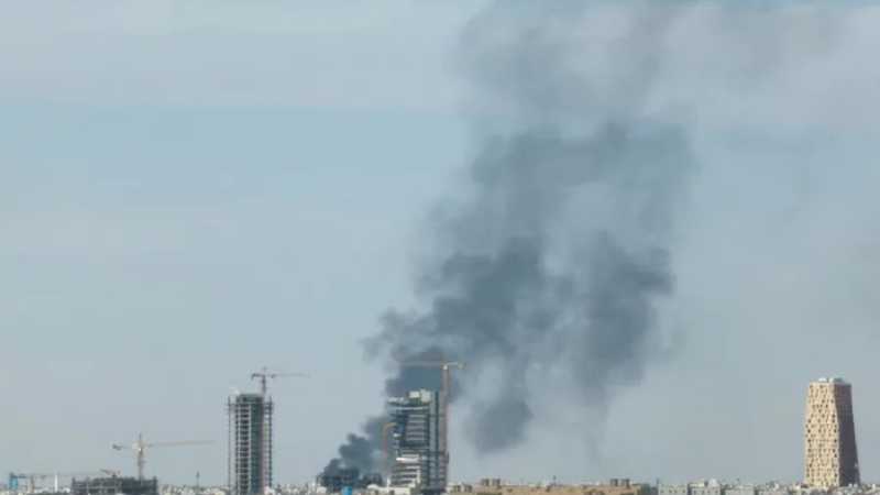 সৌদির রিয়াদ লক্ষ্য করে ব্যালেস্টিক ক্ষেপণাস্ত্র হামলা