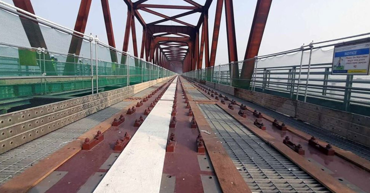 দৃশ্যমান হলো বঙ্গবন্ধু রেল সেতুর পৌনে ৪ কিমি