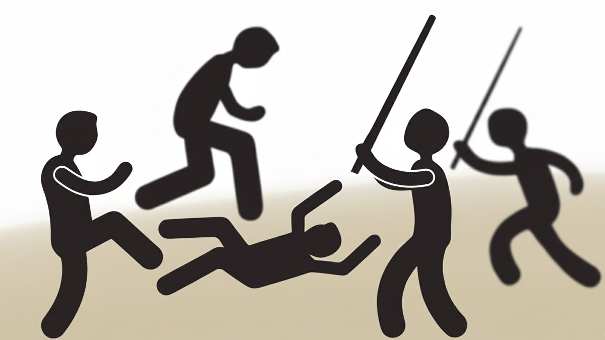 ধর্ম অবমাননার অভিযোগে পিটিয়ে হত্যার পর গাছে বেঁধে আগুন