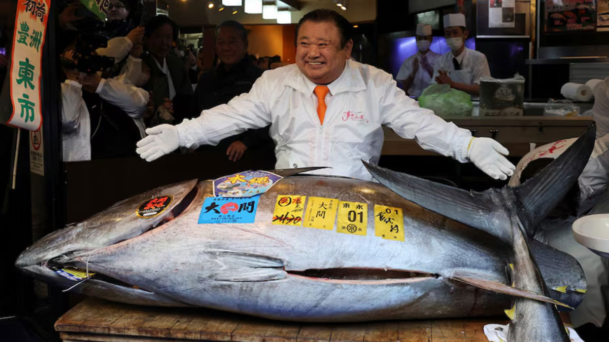 টোকিওতে বিশ্বরেকর্ড, এক টুনা ২৬ কোটি টাকায় বিক্রি!