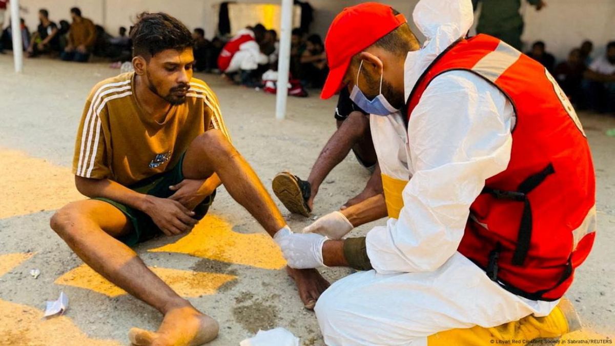 লিবিয়ায় নৌকাডুবি: বেঁচে ফিরেছেন ১৮ বাংলাদেশি