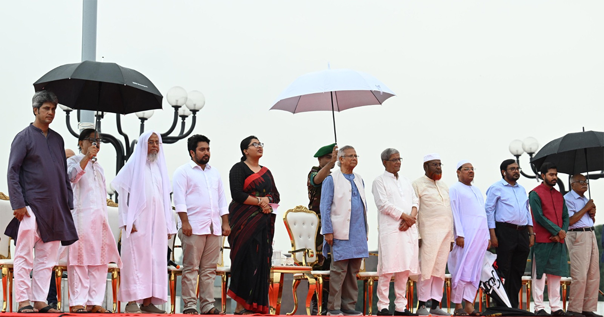 জুলাই ঘোষণাপত্র পাঠ করছেন প্রধান উপদেষ্টা