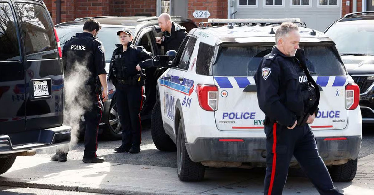 কানাডায় ৪ সন্তানসহ মাকে ছুরিকাঘাতে হত্যা