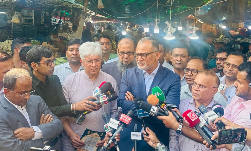 ২ দিনের মধ্যে সয়াবিন তেলের বাজার স্বাভাবিক হবে: বাণিজ্য উপদেষ্টা