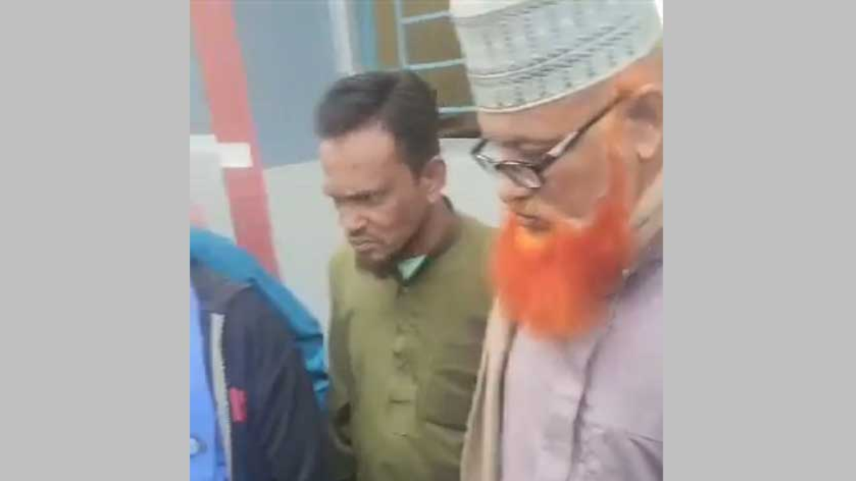 কুমিল্লায় ভোট কেনার অভিযোগে ইউনিয়ন জামায়াতের আমির আটক