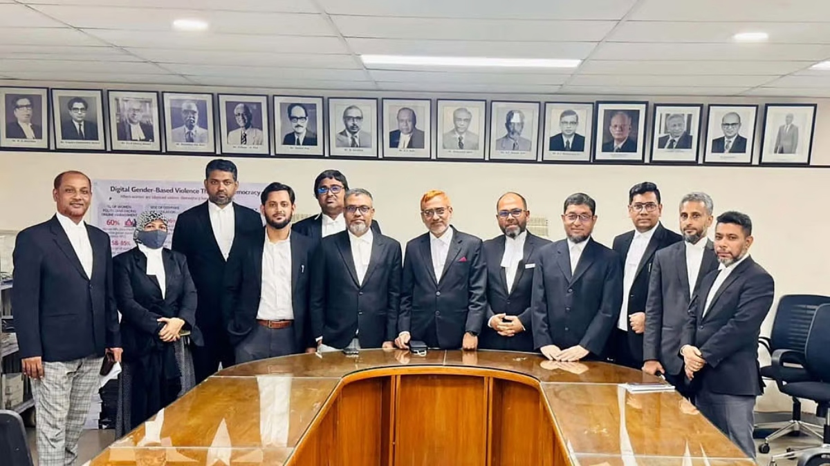 জামায়াতপন্থি ৭ ডেপুটি ও ১১ সহকারী অ্যাটর্নি জেনারেলের একযোগে পদত্যাগ