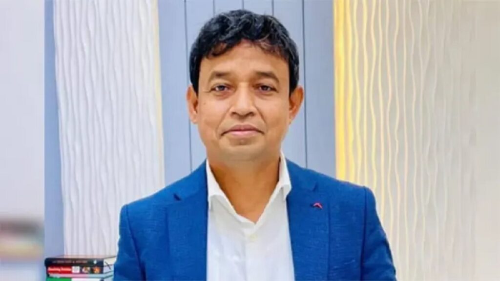 'অফিসে কেউ নেই দেখে চলে এসেছি বাসায়'