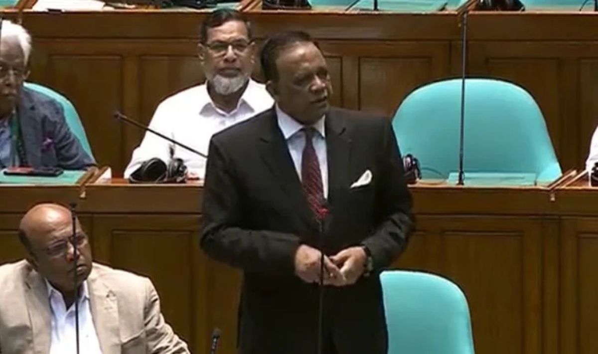 ১০০০ ও ৫০০ টাকার নোট বাতিলের প্রস্তাব সংসদে