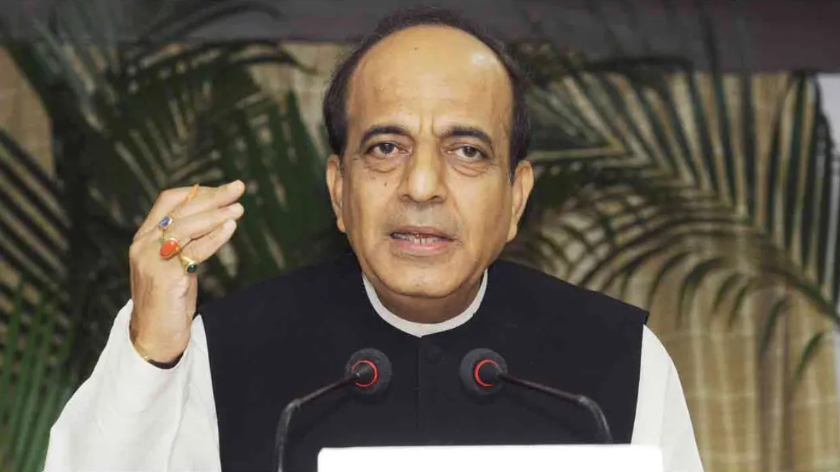 বাংলাদেশে ভারতের নতুন হাইকমিশনার দীনেশ ত্রিবেদী