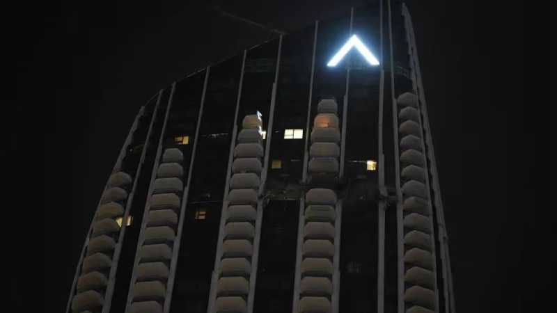 দুবাইয়ে আবাসিক ভবনে ড্রোন হামলা