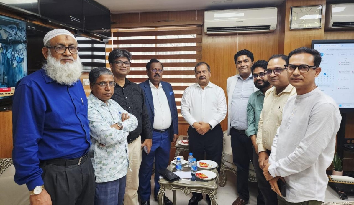 নিবন্ধিত নিউজ পোর্টালে সরকারি বিজ্ঞাপন দিতে তথ্যমন্ত্রীকে অনুরোধ সম্পাদকদের