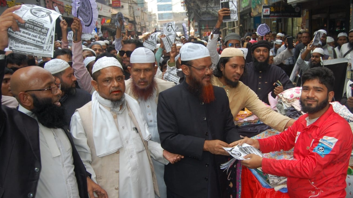 মানুষ শরিয়া চায়: ফয়জুল করীম