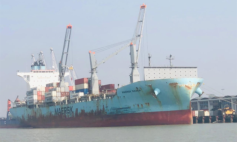 বছরের শুরু থেকেই মোংলায় বাড়ছে বিদেশি জাহাজের আনাগোনা