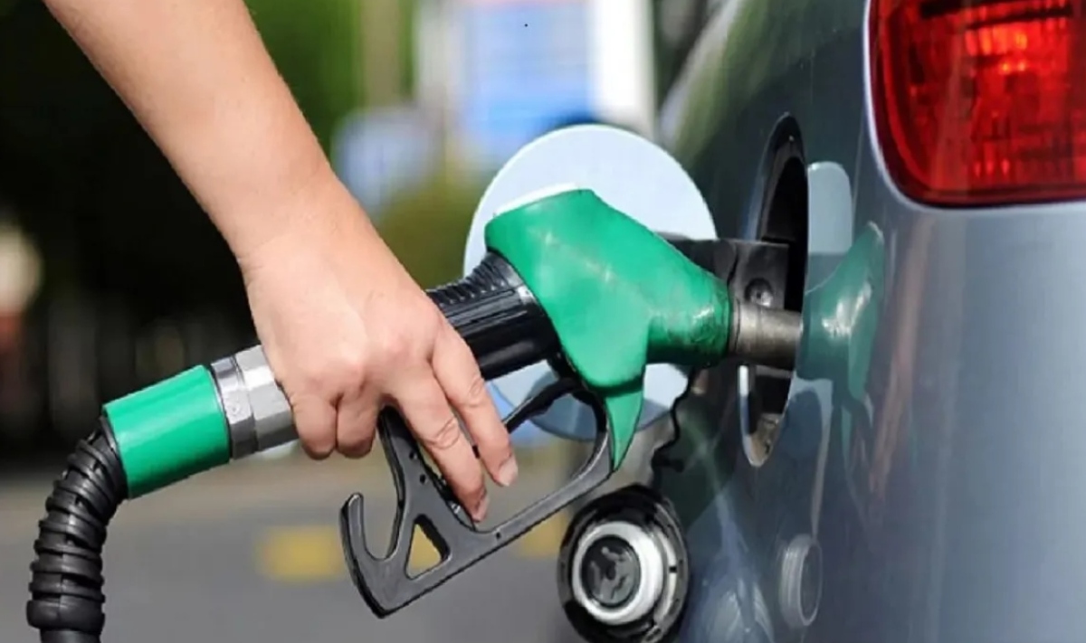 জ্বালানি সংকট সামলাতে সরকারের বড় সিদ্ধান্ত, নতুন নির্দেশনা