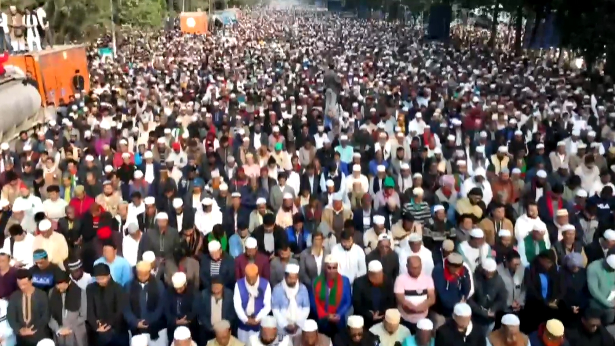 খালেদা জিয়ার জানাজা অনুষ্ঠিত