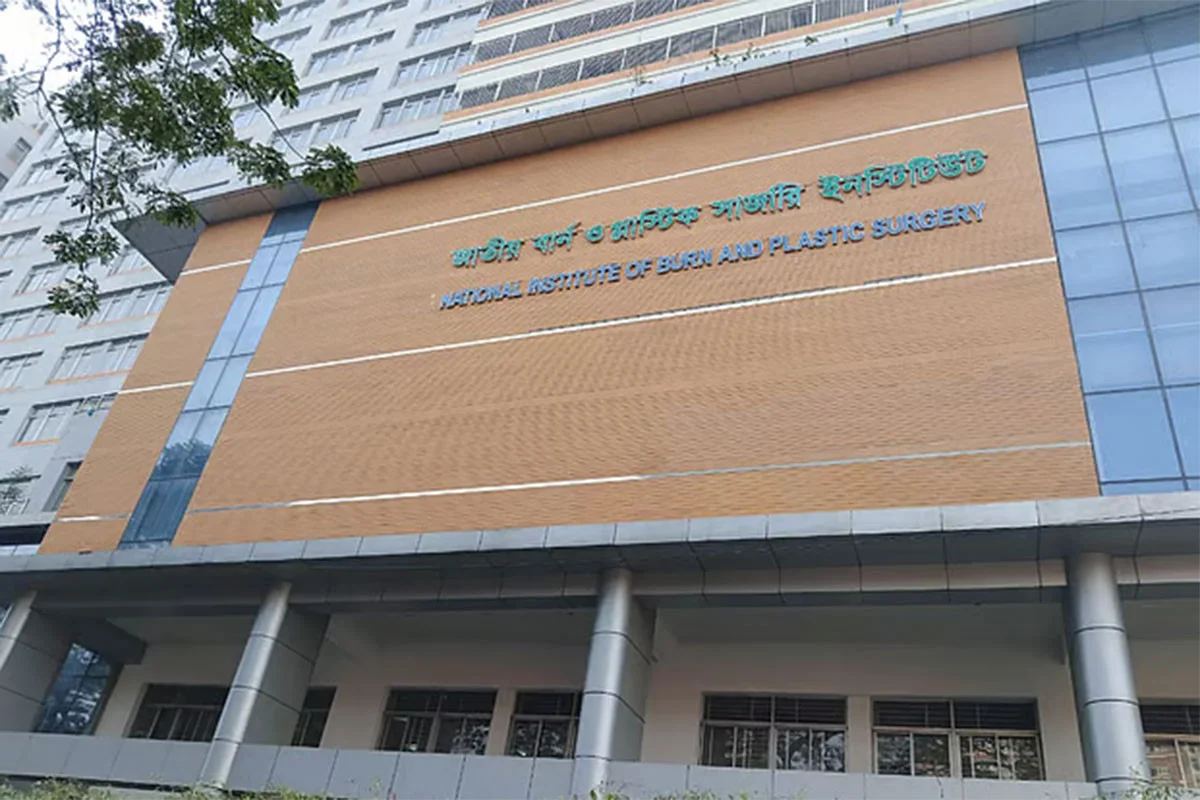 চট্টগ্রামে গ্যাস বিস্ফোরণ: ফ্ল্যাট মালিক সাখাওয়াতের মৃত্যু, প্রাণহানি বেড়ে ৫