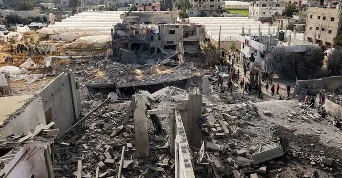 গাজায় ইসরায়েলি বোমায় ৭ জিম্মি নিহত