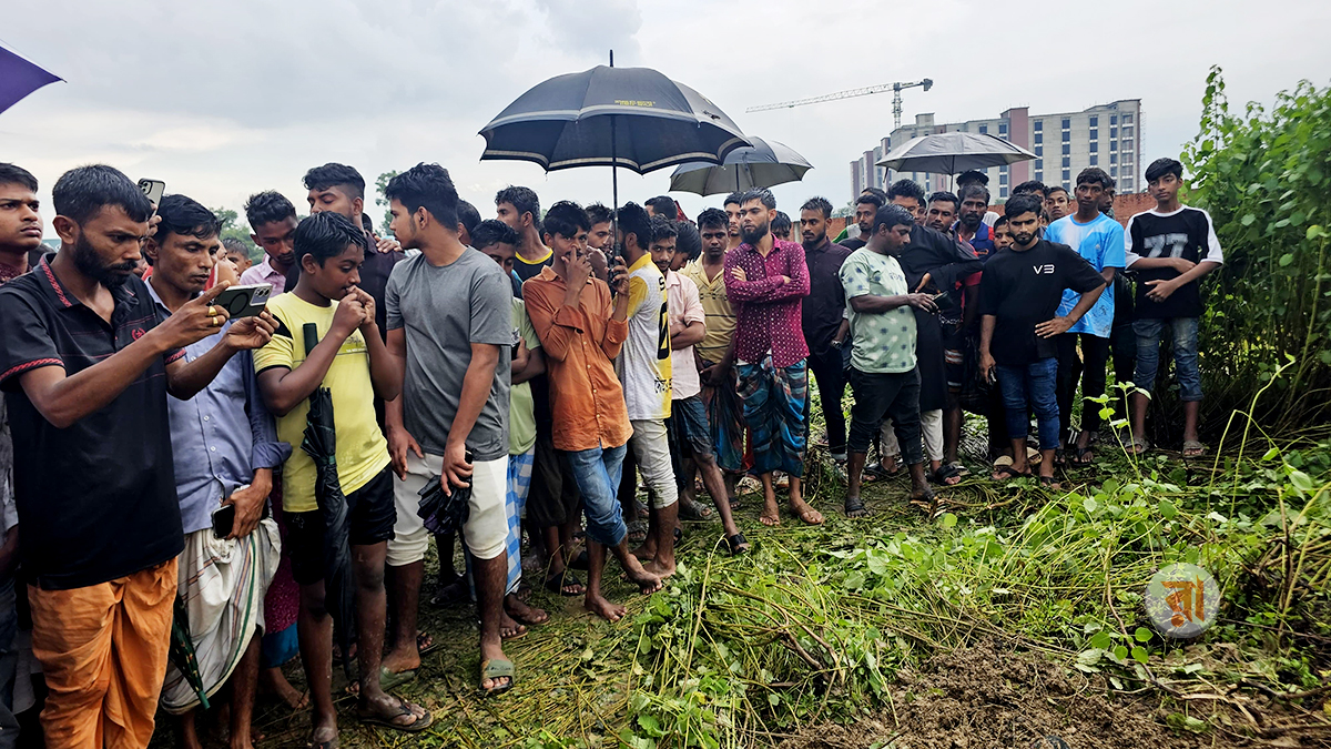 তাল কুড়াতে গিয়ে নিখোঁজ, মাটিচাপা ছিল গলাকাটা মরদেহ